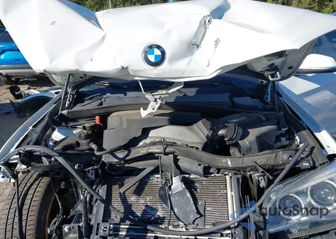 2015 BMW X1 xDrive28I from USA, damaged, VIN WBAVL1C56FVY34230